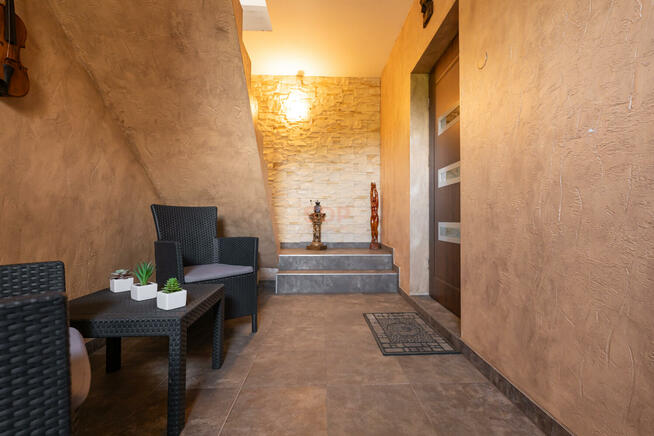 Dom Wrocław Krzyki, Brochów, Nepalska