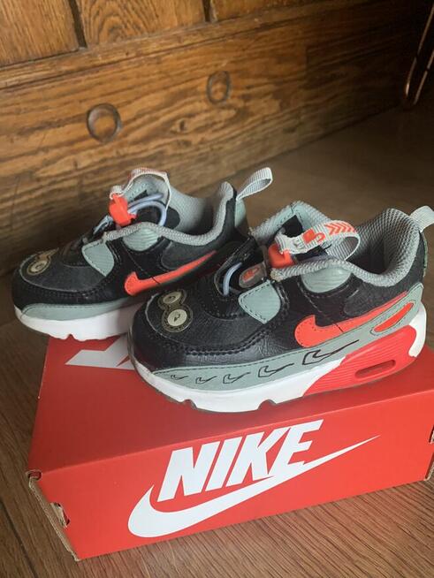 Buty dziecięce oryginalne Nike Air Max 90 r22