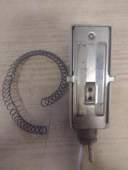 Termostat przylgowy BRC Afriso 20-90 st. C nastawa zewnętrzn