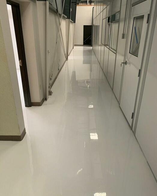 Rewitalizacja posadzek przemysłowych – przywracamy im dawną