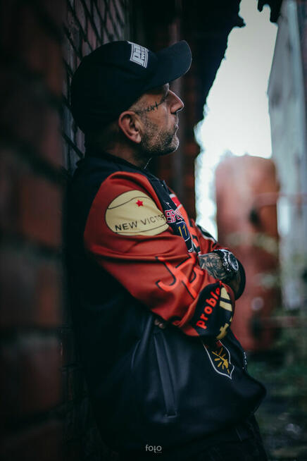 Kierowca plus 7 osobowe auto SUV premium OCHRONA