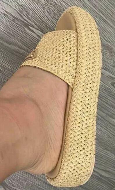 Nowe klapki Prada z raffi rozmiar 38