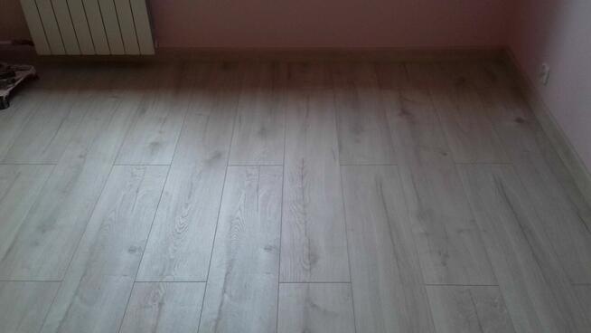 Potrzebuje Pracy Kafelki Wykonczenia Wnętrz