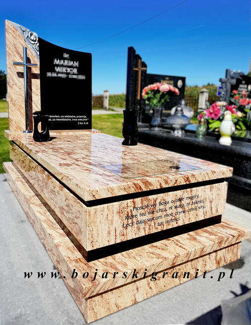Nagrobki granitowe / Kamieniarstwo nagrobkowe / Pomniki