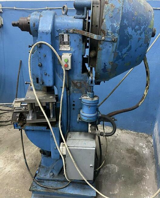 Prasa mimośrodowa 17 ton