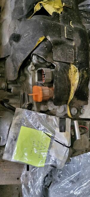Sprzedam skrzynie subaru TR580DY5BA
