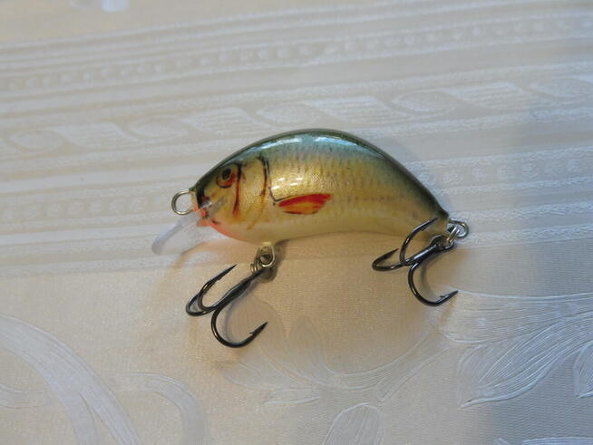 Wobler Kenart Hunter 4cm 4g, kolor NRG