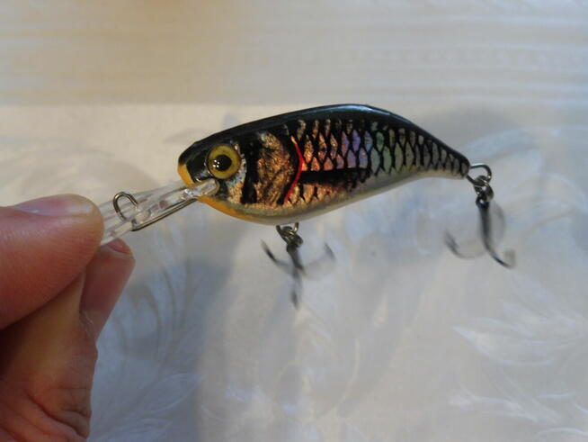 Wobler brzanowo-kleniowy Hunter Revenger 44mm 4g