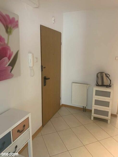 Muchobór ul Godlewskiego/ Mińska, 2.pok. kuchnia osobno