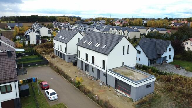 SKRAJNYDom162,85 m²|Garaż, miejsce postojowe,