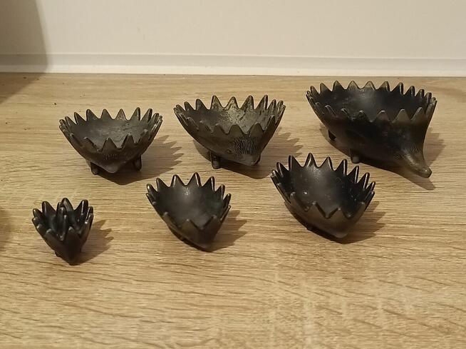 Jeżyk popielniczka z PRL