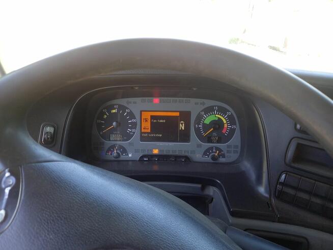 Sprzedam - Mercedes Benz 2007 Wywrotka 8x4 ciężarowy