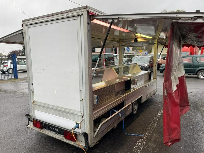 Inna inny Autosklep przyczepa wędlin Gastronomiczny Food Truck Foodtruck Sklep