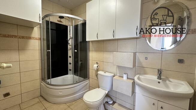 Dom 240 m² pod inwestycję – 4 lokale + 2 garaże!