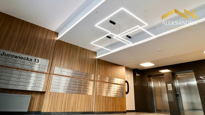 9 piętro | Balkon 12m² | Widok na miasto | Centrum