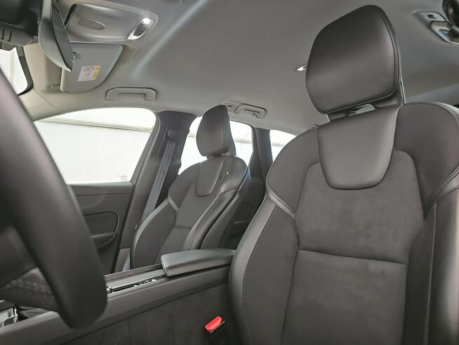 Volvo XC 60 2,0 D4(190 KM) Geartronic Momentum Pro Salon PL Faktura VAT