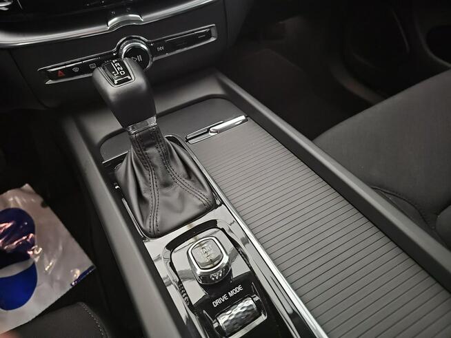 Volvo XC 60 2,0 D4(190 KM) Geartronic Momentum Pro Salon PL Faktura VAT