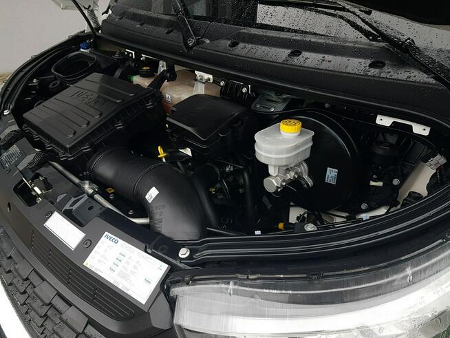 Iveco Daily KONTENER NISKOPODŁOGOWY 4,43x2,23x2,42 SKLEP BAR FOODTRUCK KAMPER AC