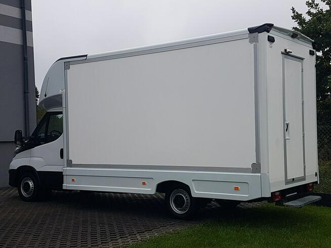 Iveco Daily KONTENER NISKOPODŁOGOWY 4,43x2,23x2,42 SKLEP BAR FOODTRUCK KAMPER AC