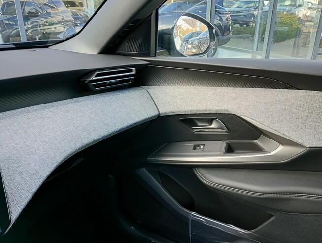 Peugeot 5008 Allure/ Kamery 360/ aktyw. tempom./ Navi 3D/ ekran 21 cali/ Alarm