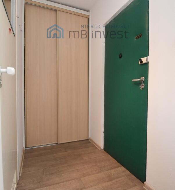 Słoneczna kawalerka z balkonem