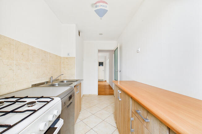 Na sprzedaż przestronne 3 pokoje !