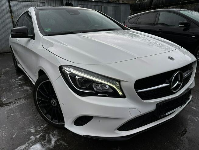 CLA 200 156km BENZYNA FULL LED kamera NAVI skóra PANORAMA serwis 2018