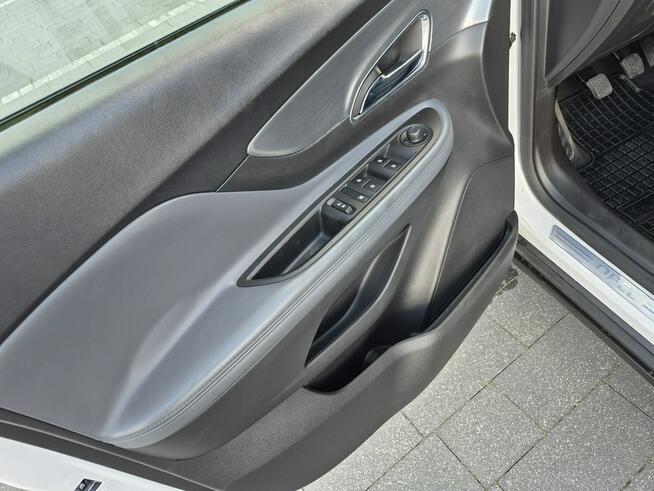 Opel Mokka benzyna półskórka navi kamera 1.4 benzyna