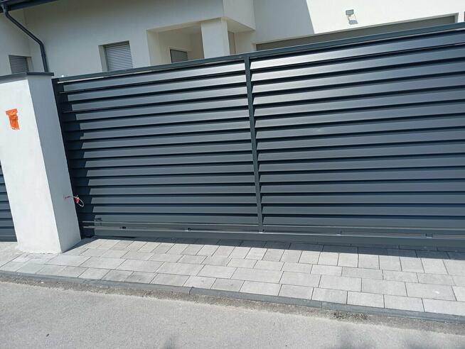 Balustrady ogrodzenia konstrukcje stalowe