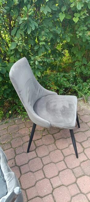 3 Ładne welurowe krzesła NEW HOME