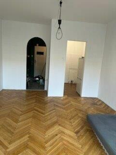 Do sprzedania kawalerka . 29,5m2 na Sadach Żoliborskich