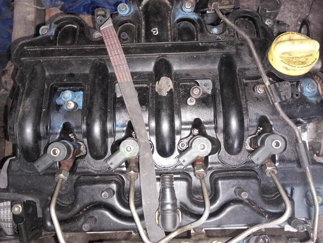 Silnik master 2.5dci