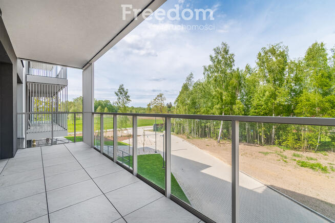 Nowoczesny apartament nad jeziorem