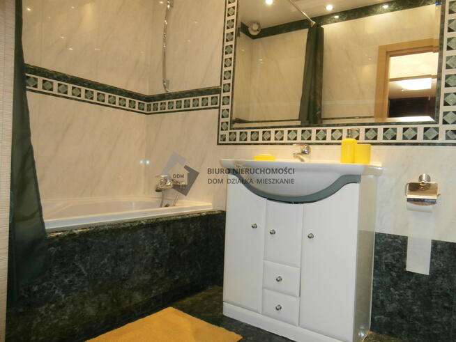 wygodne mieszkamie przy stacji merta Młociny