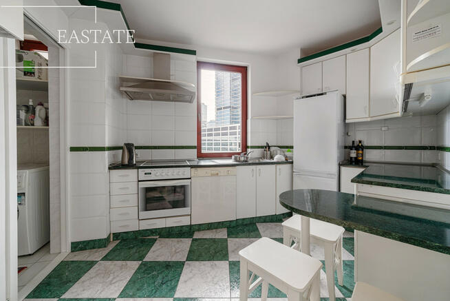 Mieszkanie Warszawa gm. Wola Wola, Łucka