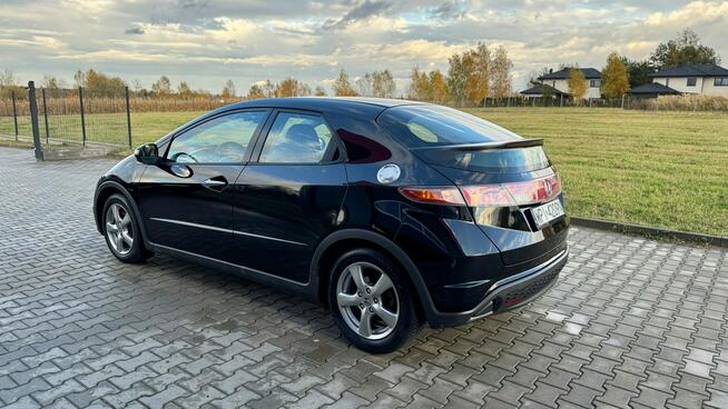 Honda Civic bardzo zadbana, nowe opony, serwisowana, zobacz FILMY!