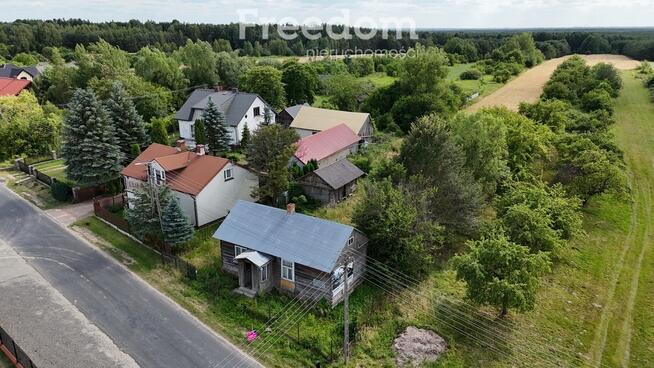 Siedlisko z budynkami na sprzedaż. Gmina Garwolin