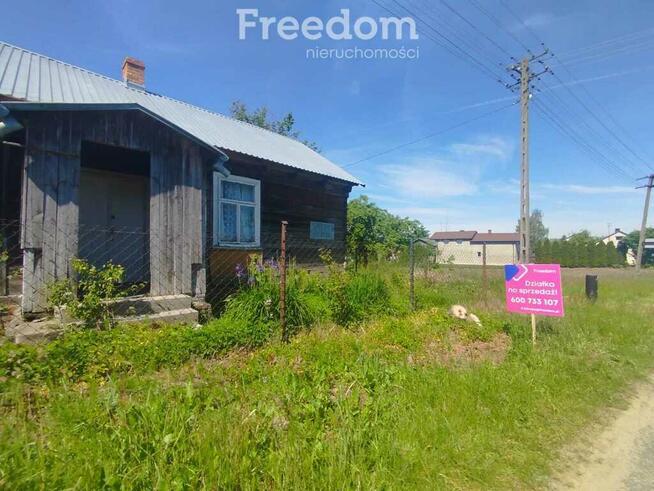 Siedlisko z budynkami na sprzedaż. Gmina Garwolin