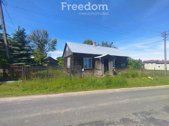 Siedlisko z budynkami na sprzedaż. Gmina Garwolin