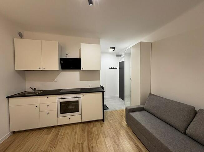 Jasna kawalerka - Bogusławskiego 15