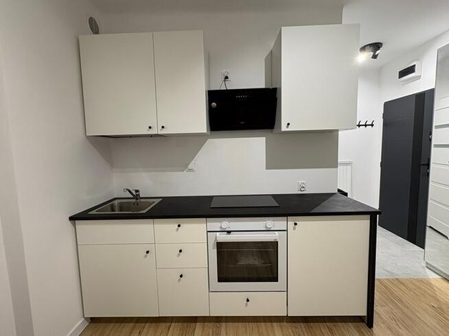 Jasna kawalerka - Bogusławskiego 15