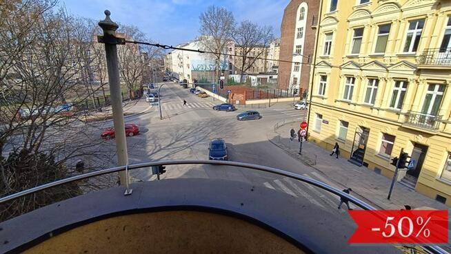 Duży pokój z balkonem- Żeromskiego 21