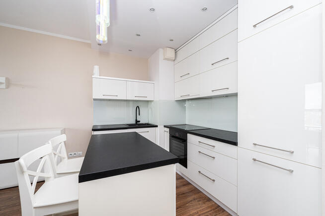 Bez prowizji! Dwa pokoje w ikonicznej lokalizacji