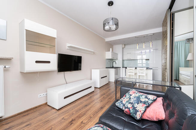 Bez prowizji! Dwa pokoje w ikonicznej lokalizacji