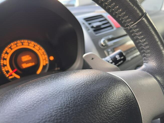 Toyota Auris 1.6 Automat Klima Alu EL szyby Bez Rdzy Stan BDB BEzwypadk Opłacony