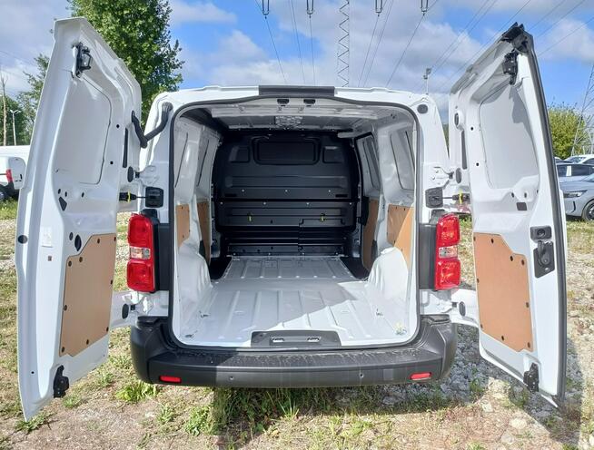 Opel Vivaro Furgon 2.0 144KM EXTRA LONG NA PLACU