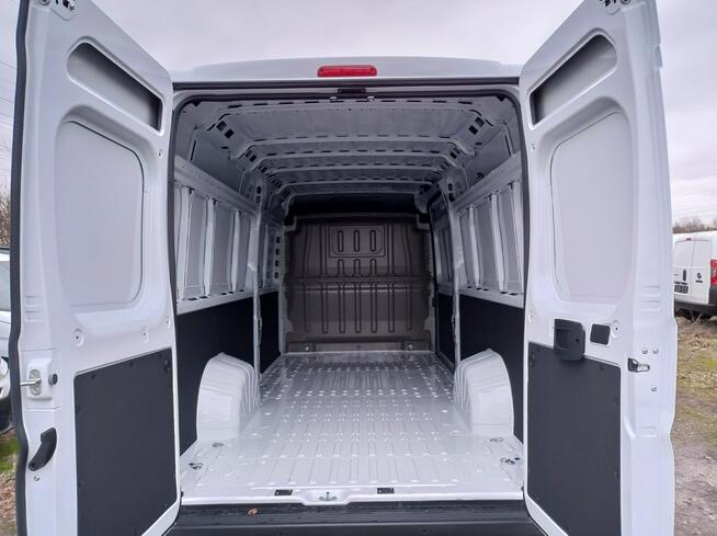 Opel Movano Furgon 180KM L4H2 -- 15m3 RP 2025