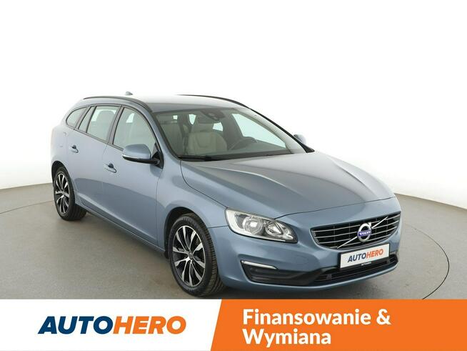 Volvo V60 FV23 2.0D Linje Svart Klimatyzacja Tempomat Nawigacja Skóra TFT Kamera