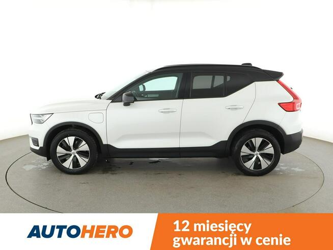 Volvo XC 40 FV23% R-Design 261KM Automat Navi Kamera cofania Klimatyzacja Podgrzew
