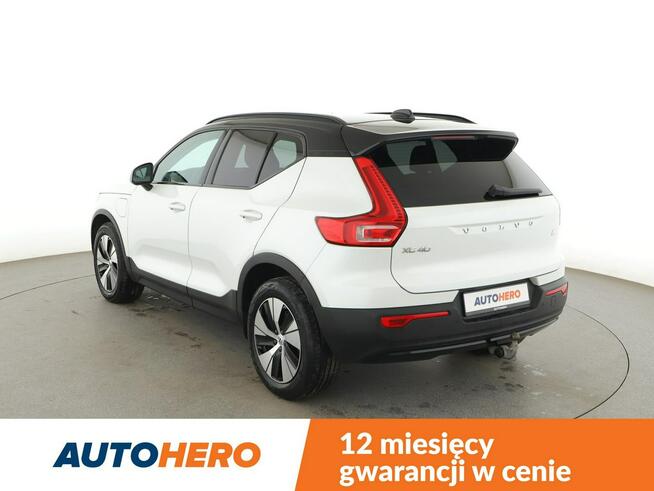 Volvo XC 40 FV23% R-Design 261KM Automat Navi Kamera cofania Klimatyzacja Podgrzew